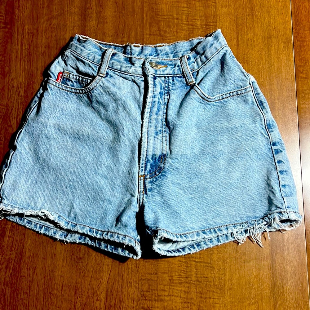 Vintage BONGO high waisted shorts!